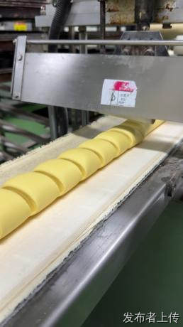 吉林铭威食品有限公司 蛋黄月饼 广式蛋黄月饼 中秋散装礼盒月