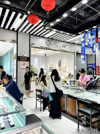 谁说贵阳买不到高性价比和田玉？东泓国际珠宝城，懂玉更懂你！